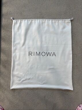 RIMOWA Carry On White Dust Bag with Drawstring